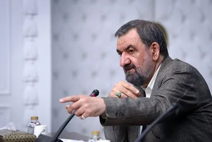 محسن رضایی: هر اقدام خصمانه&zwnj;ای پایگاه&zwnj;های آمریکا را ویران خواهد کرد