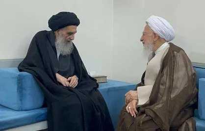 آیت الله سیستانی: نگاه ما به &laquo;حوزه قم&raquo; هیچ تفاوتی با نگاه&zwnj; به &laquo;حوزه نجف&raquo; ندارد/ هر آنچه مقدور باشد برای &laquo;حوزه&zwnj;های علمیه&raquo; انجام خواهیم داد