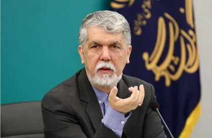صالحی: جامعه بی&zwnj;کتاب، جامعه بی&zwnj;آیین و هویت است / "قاچاق کتاب" بازار کاذب ایجاد می&zwnj;کند