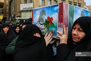 مراسم تشییع  پیکر 6 نفر از شهدای سانحه هوایی