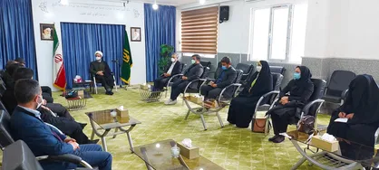 اساتید حوزه و دانشگاه باید پیش قراول جهاد تبیین باشند