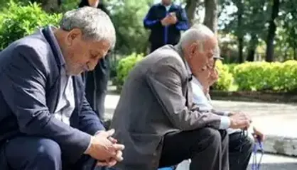 جلسه مهم برای افزایش مزایای جانبی بازنشستگان / متناسب&zwnj;سازی حقوق جنجالی / تور رفاهی کیش برای کدام بیمه شدگان؟