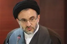 حفظ قرآن و دیگر تولیدات قرآنی به دلیل مفاهیم ارزشمند آن است