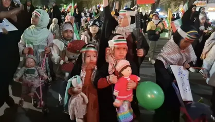 امشب فسقلی&zwnj;ها میدان شهرکرد را گرم کردند + فیلم
