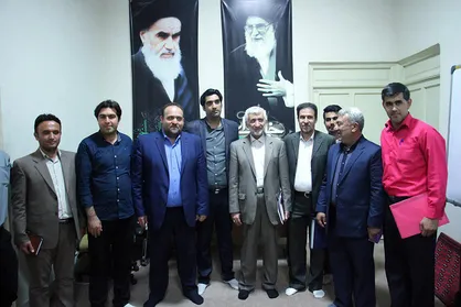 مرزنشینان به جای کوله بری باید به صادرکنندگان عمده تبدیل شوند