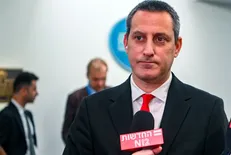 محاصره زمینی ایران،خبرنگار اسرائیلی را هم به تمسخر واداشت