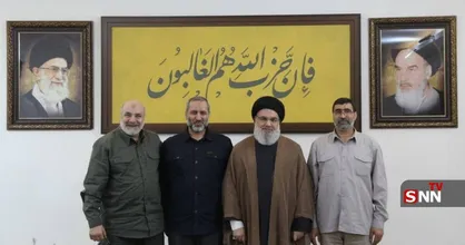 تصویر منتشرنشده از سردار سیدمجید موسوی در کنار شهید سیدحسن نصرالله