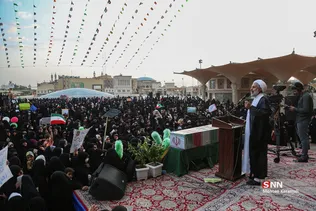 تجمع بزرگ خانوادگی شکوه حیا در قم
