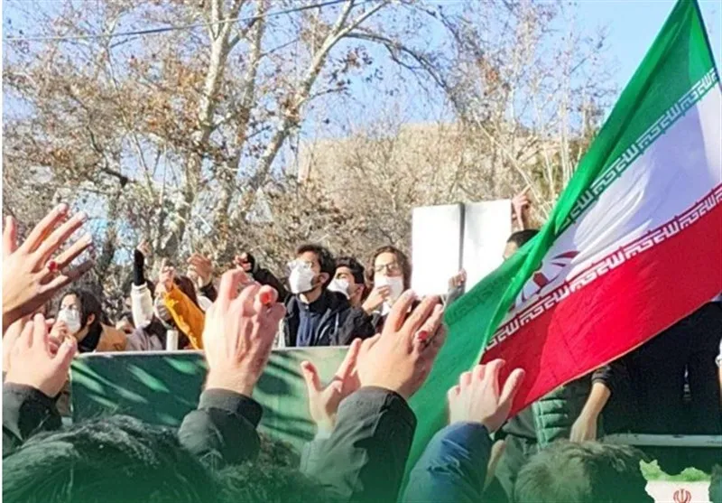 اطلاعیه معاونت دانشجویی دانشگاه شریف/ حکم اخراج دانشجوی هتاک ابلاغ شد
