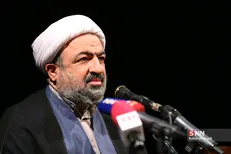 رسایی: دولت روحانی در کم‌کاری و پرخرجی روی دولت اصلاحات را سفید کرد / مردم از ترس احمدی‌نژاد به بغل روحانی پریدند