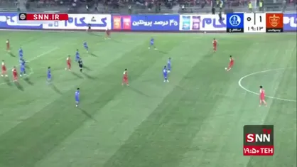 دوم پرسپولیس به استقلال خوزستان توسط علیپور در دقیقه 20 / پرسپولیس 2 - 0 استقلال خوزستان