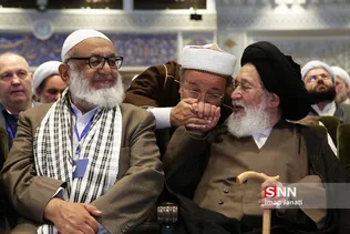 آیت الله سیدان و دکتر عماد العصام در اختتامیه کنگره بین المللی نقش شیعه در پیدایش و گسترش علوم اسلامی
