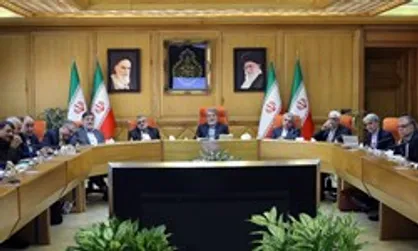 انتقال آب از دریای عمان حتماً با اولویت توسط دستگاه مسؤول پیگیری شود