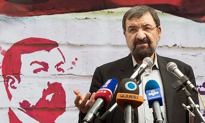 فعالیت نفوذی&zwnj;های وزارتخانه&zwnj;ها بیشتر از ترامپ است/ ناکارآمدی در کشور ریشه در تفکرات آمریکایی دارد/ بعد از برجام ظلم بزرگی به ما کردند