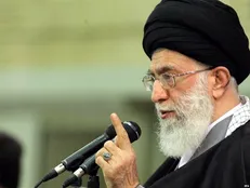 رهبر معظم انقلاب: مخاطب اول در هر یک از عرصه‌های جهاد و دعوت به خیر، روحانیت است