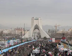 آسوشیتدپرس: ایرانی‌ها با وجود فشار آمریکا جشن انقلاب را برگزار کردند