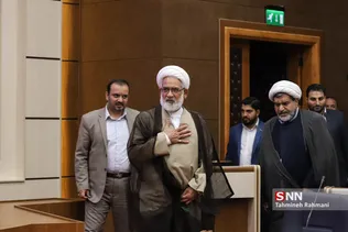 دوشنبه های گام دوم انقلاب