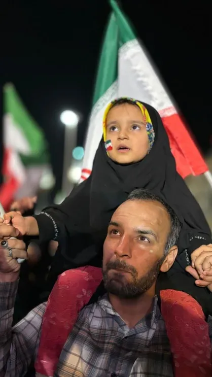 مردم مشهد در حمایت از اقدامات نیرو&zwnj;های مسلح علیه پایگاه&zwnj;های آمریکا تجمع کردند