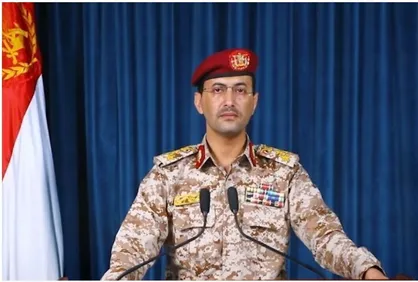 نیرو&zwnj;های مسلح یمن: پایگاه هوایی ملک خالد عربستان را با ده&zwnj;ها موشک و پهپاد هدف قرار دادیم + فیلم