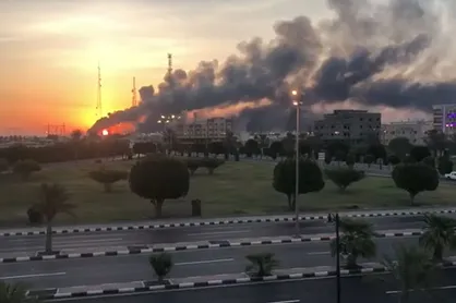 وزیر سعودی: حمله پهبادی یمن به آرامکو تولید نفت عربستان را نصف کرد