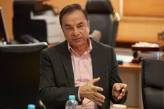مرادی: مربیان تراز اول والیبال جهان علاقه‌مند به هدایت تیم ایران هستند
