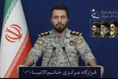 سخنگوی قرارگاه خاتم‌الانبیا: آمریکا و اسرائیل همچنان زیر ضربات کوبنده ایران هستند/ انهدام جنگنده آمریکایی در آسمان مرکزی+فیلم