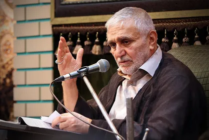 صوت/ مراسم شب دهم ماه مبارک رمضان با نوای حاج منصور ارضی