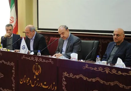 سلطانی&zwnj;فر: در بحث واگذاری پرسپولیس و استقلال از همه جدی&zwnj;تر هستم
