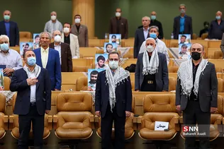 آیین تجلیل از یک میلیون پیشکسوت دفاع مقدس و مقاومت 