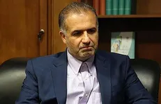 کاظم جلالی استوارنامه خود را تقدیم پوتین کرد