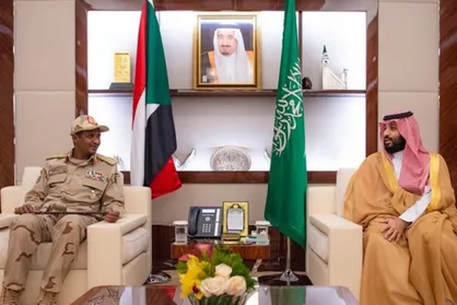 &laquo;حمیدتی&raquo; بعد از دیدار &laquo;بن سلمان&raquo;: از عربستان در برابر حملات حمایت خواهیم کرد