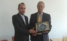 استقبال رئیس نمایشگاه کتاب تونس از میهمانی ویژه ایران