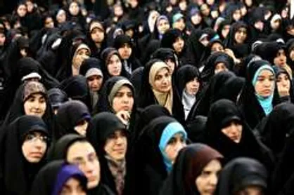 حفظ بسیج به عنوان سرمایه انقلاب یک تکلیف است