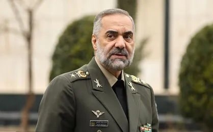 امیر آشتیانی: ناوشکن دنا ثمره تلاش دانشمندان ما در صنعت دفاعی بود