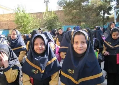 مدارس کشور روز دوشنبه تعطیل است