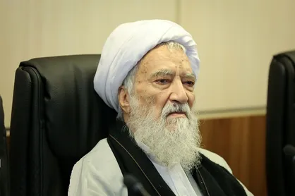 موحدی&zwnj;کرمانی: نباید گول تهدید&zwnj;های آمریکا را خورد
