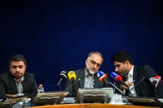 نشان مسئولیت‌پذیری اجتماعی دانشگاه تهران و دانشگاه علوم پزشکی تهران