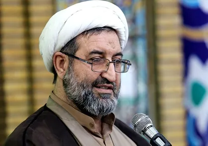 امام جمعه دزفول: آمریکا شیطان بزرگ است و فقط به منافع خود فکر می&zwnj;کند
