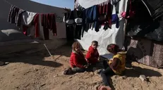شرایط غیرانسانی آوارگان غزه در سرما/ قحطی در بیمارستان‌ها و پزشکان و بیمارانی که آب و غذا ندارند