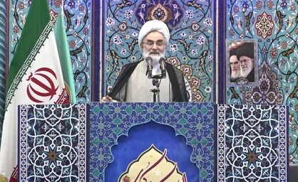 آمریکا دشمن بزرگ ملت خود است و رو به افول می&zwnj;رود