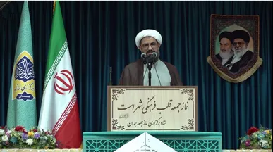 امام جمعه همدان: تهدید همزمان با مذاکره «دیکته‌کردن» است