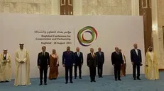 واکنش امیر عبداللهیان به حواشی عکس یادگاری بغداد درجایی ایستادم که جایگاه واقعی جمهوری اسلامی بود