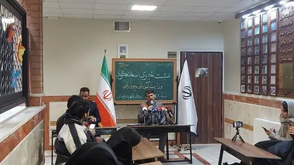 فرهادی: ۲ هزار مدرسه به نیروگاه خورشیدی مجهز می&zwnj;شود