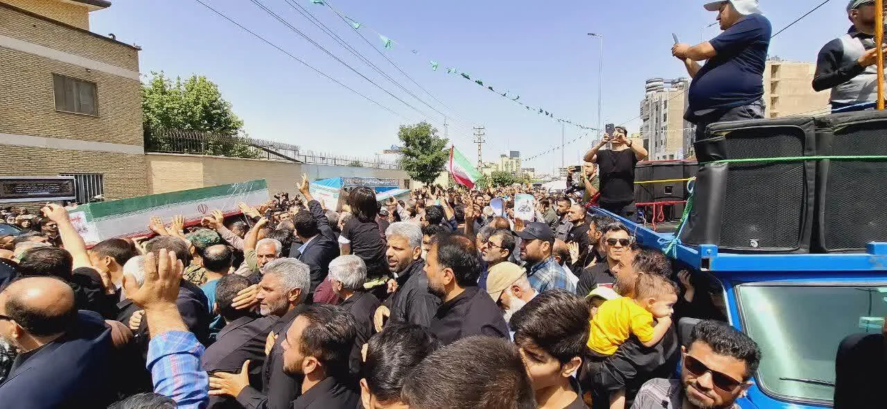 ناذ
