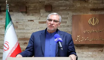 وزیر بهداشت:عرضه اینترنتی دارو آزمایشی است.
