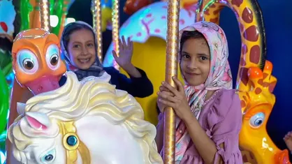 ایده جالب یک گروه جهادی در تولد گرفتن برای ایتام / کارت هدیه خرید پوشاک عید به ۶۰ خانواده بدسرپرست اهدا می&zwnj;شود