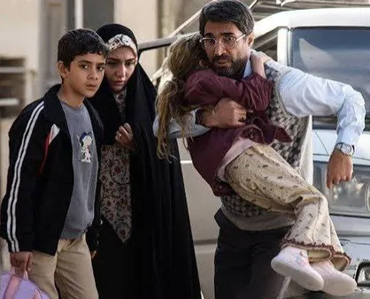 فیلم &laquo;حاشیه&raquo;؛ قصه&zwnj;ای شخصی در بستری اجتماعی / سیاه&zwnj;نمایی یا آیینه&zwnj; اجتماعی؟