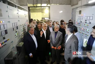 نو بخت معاون رییس جمهور، هاشمی رییس شورای شهر تهران و حناچی شهردار تهران