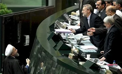 کجای دنیا پارلمان یک کشور، در برابر دولت ضعیف عمل می&zwnj;کنند!