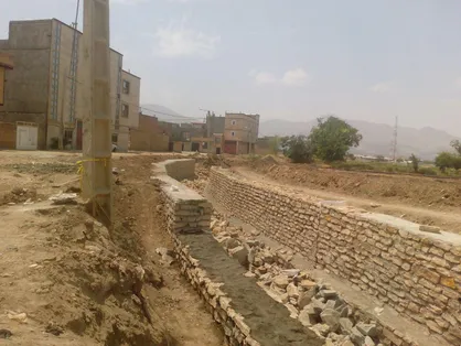شهرداری همدان دیوارکشی اطراف رودخانه خضر را آغاز کرده است + تصاویر